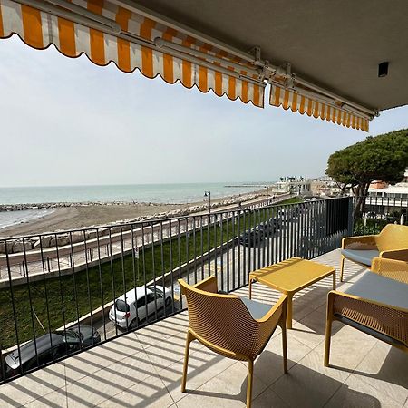 Nuovo Residence Serenissima Frontemare - Agenzia Cocal Caorle Exterior photo